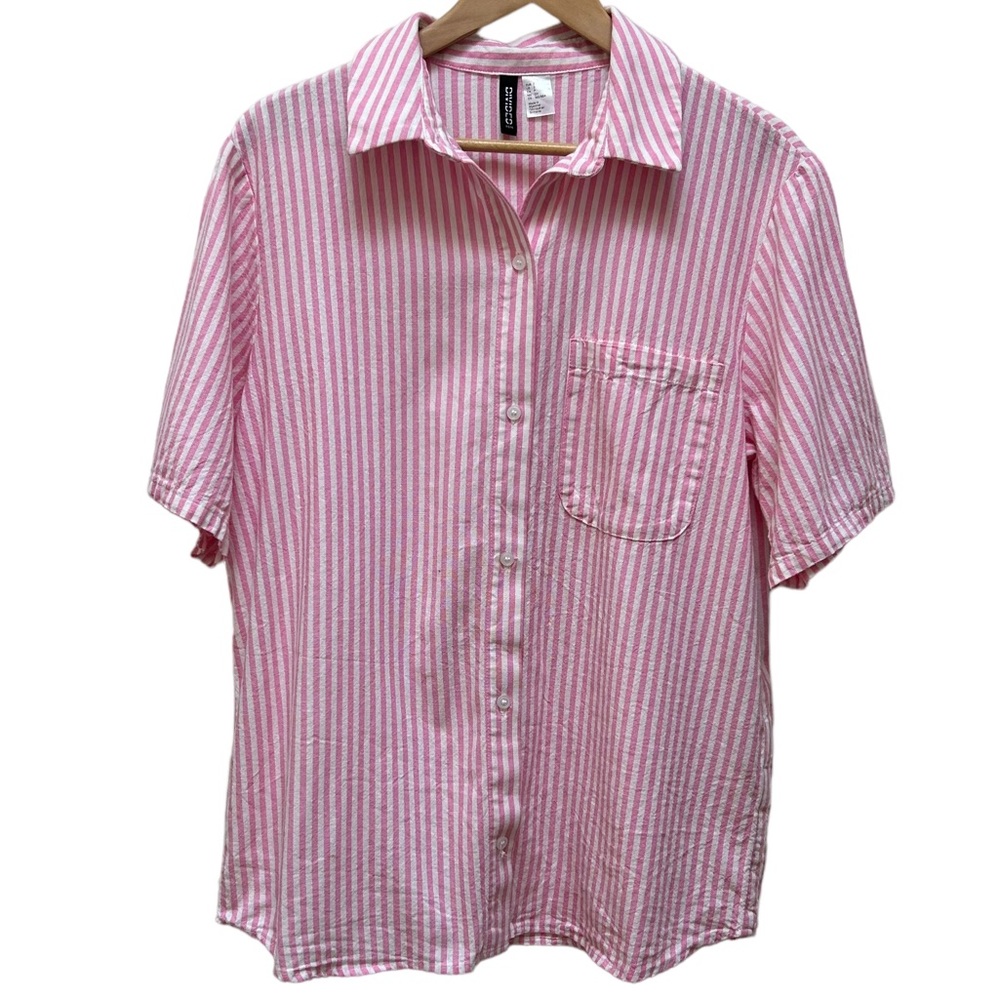 H&M Pink and White Stripe Short Sleeve Button Down Shirt